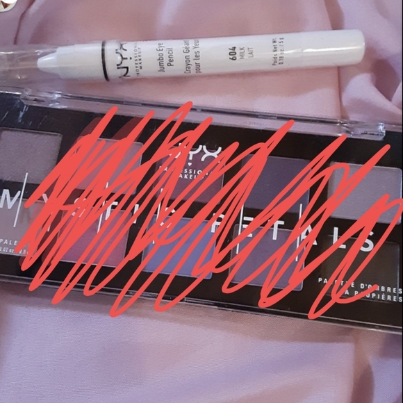 NYX Jumbo Eye Pencil In MILK New - Picture 3 of 3